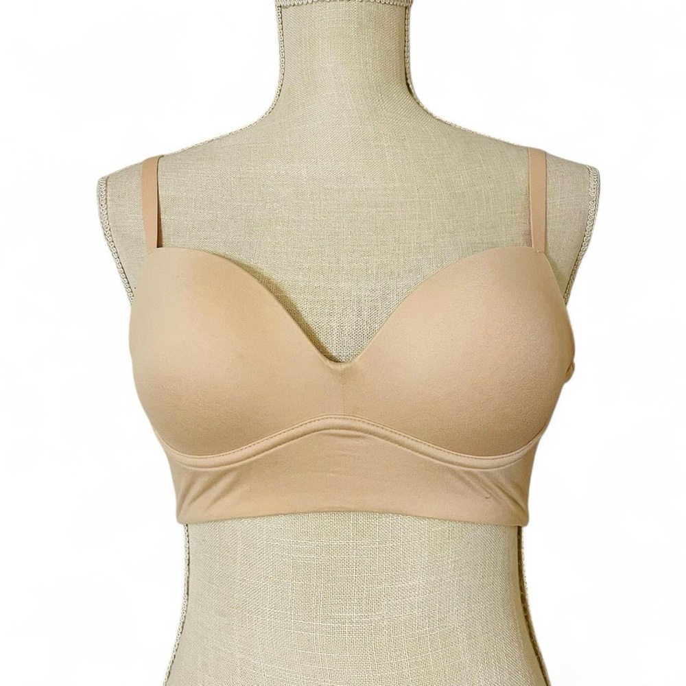 Bali Tan Bra With Seamless Design NWT